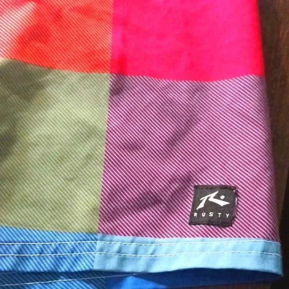 Rusty B.shorts..awesome colors...never used..Smoke-free home.. - Picture 4 of 8
